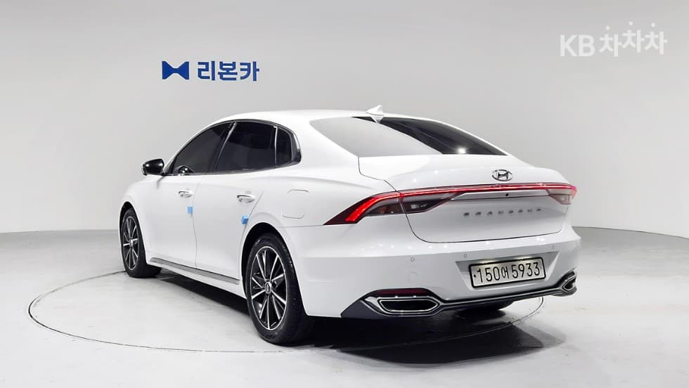 Хюндай The New (фейслифт) Grandeur (Azera)2.5 Le Blanc - 7