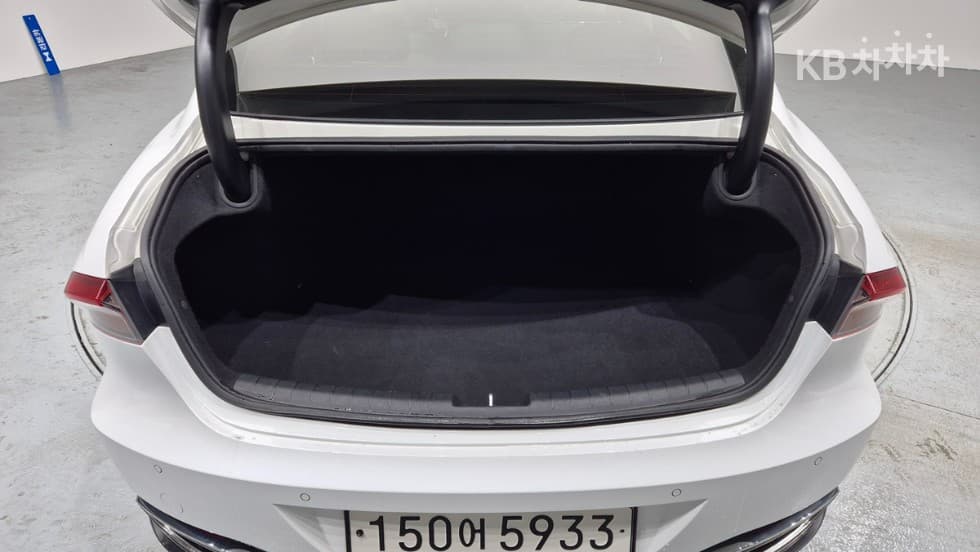 Хюндай The New (фейслифт) Grandeur (Azera)2.5 Le Blanc - 24