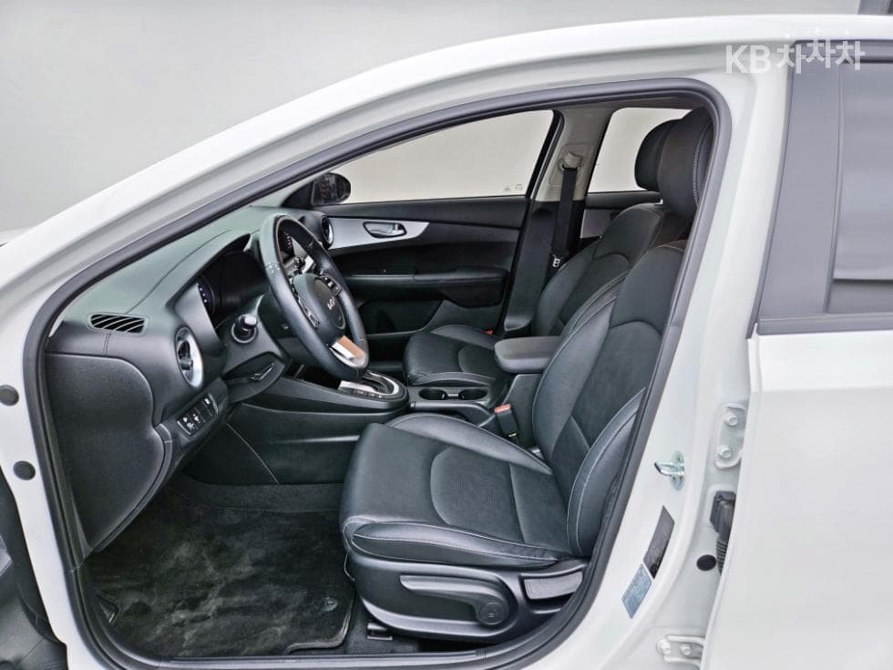Kia The New (facelift) K31.6 Gasoline Prestige Standard - 5