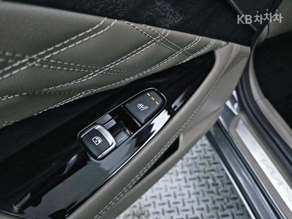 Kia K82.5L gasoline Signature - 16