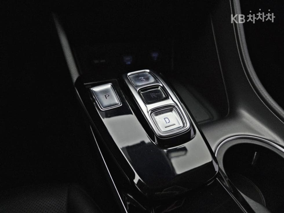 Hyundai Sonata (DN8)2.0 LPG Rental car Style - 13