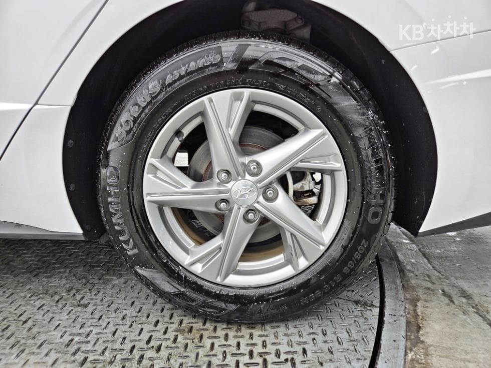 Hyundai Sonata (DN8)2.0 LPG Rental car Style - 20