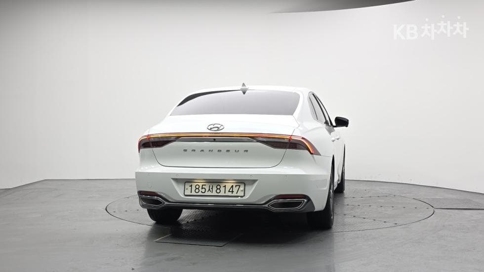 Hyundai The New (facelift) Grandeur (Azera)3.3 Exclusive - 4