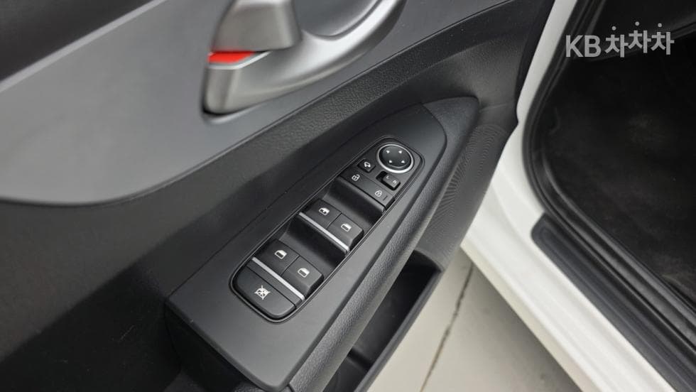 Kia The New (facelift) K31.6 Gasoline Prestige Standard - 12