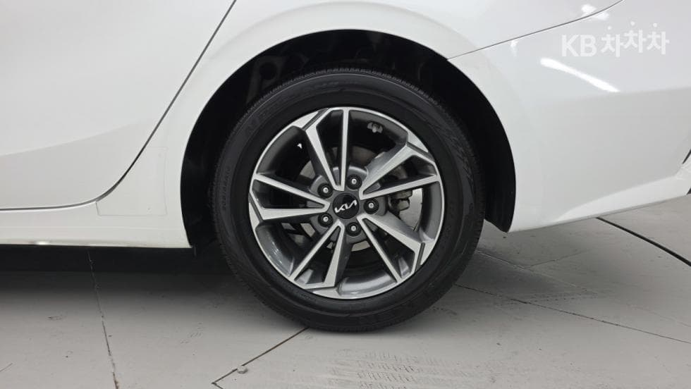 Kia The New (facelift) K31.6 Gasoline Prestige Standard - 22
