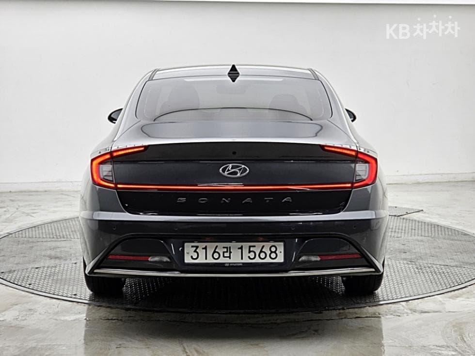 Hyundai Sonata (DN8)2.0 Premium Plus - 4