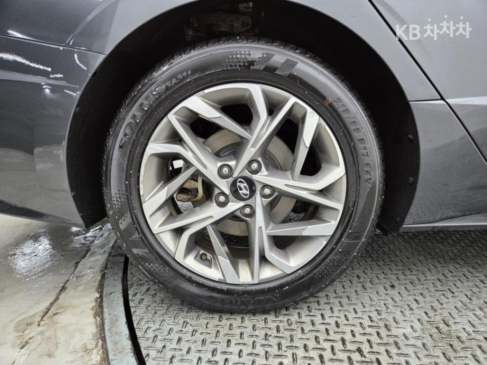 Hyundai Sonata (DN8)2.0 Premium Plus - 8