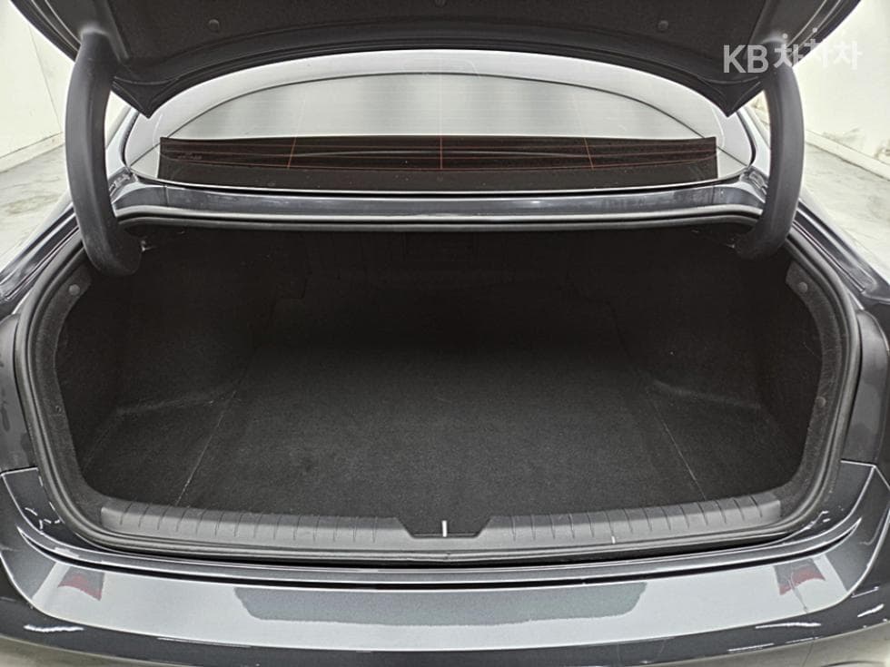 Hyundai Sonata (DN8)2.0 Premium Plus - 10