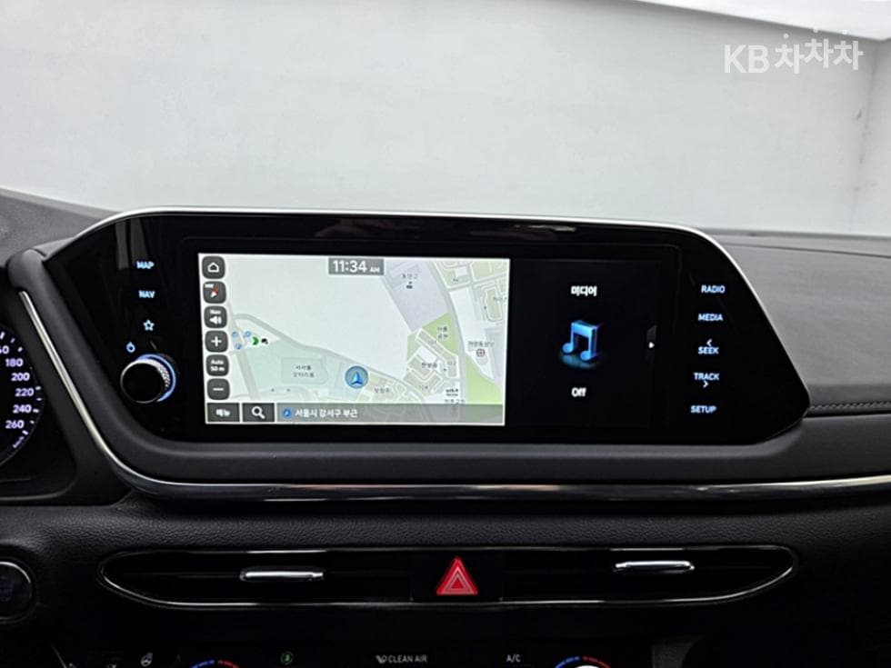 Hyundai Sonata (DN8)2.0 Premium Plus - 20