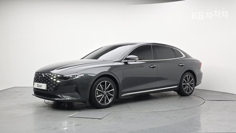 Hyundai The New (facelift) Grandeur (Azera) 2.5 Le Blanc - Image 1