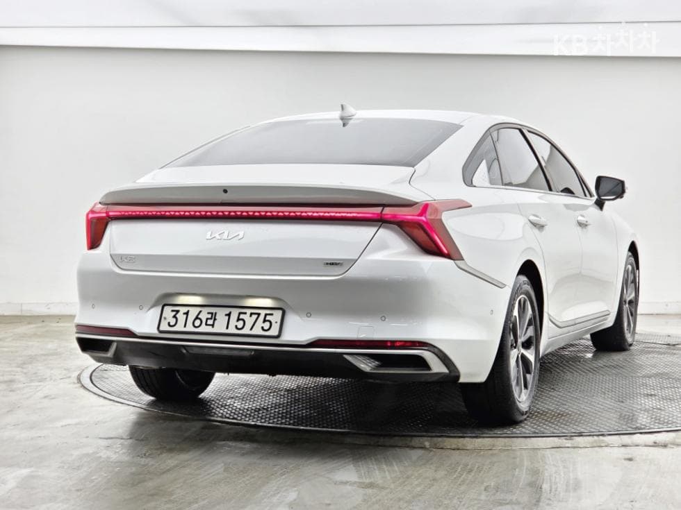 Kia K8 Hybrid1.6 Turbo Noblesse - 3