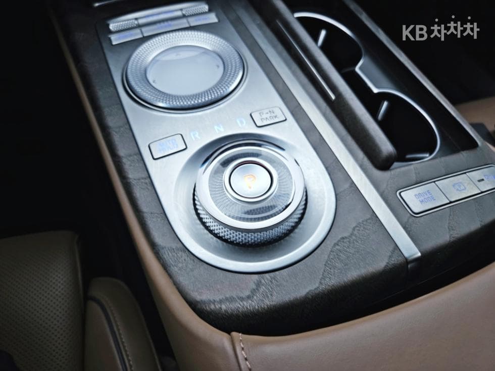 Genesis G80(RG3)3.5 Turbo Gasoline Direct Injection 2WD - 18