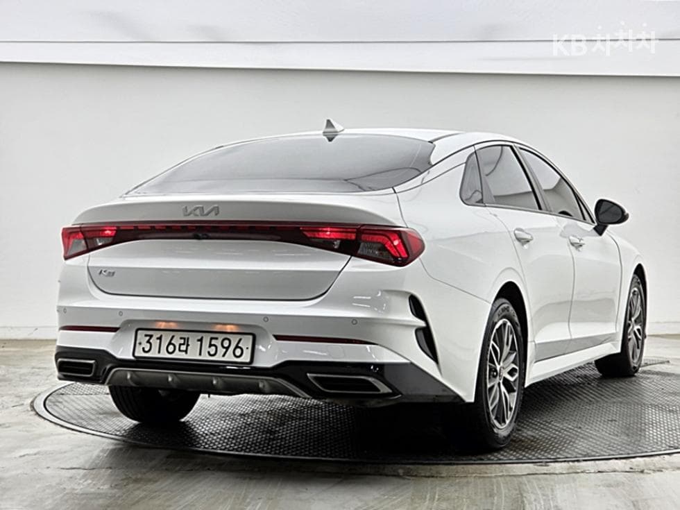 Kia K5 3rd Gen2.0 Gasoline Prestige - 2