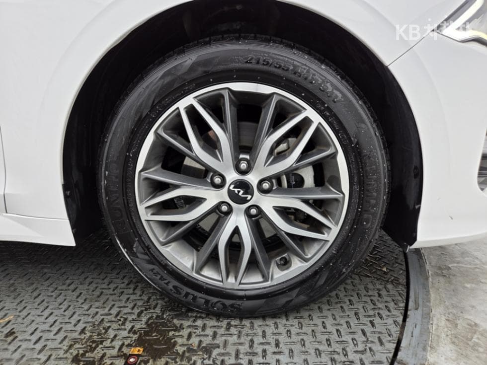 Kia K5 3rd Gen2.0 Gasoline Prestige - 7