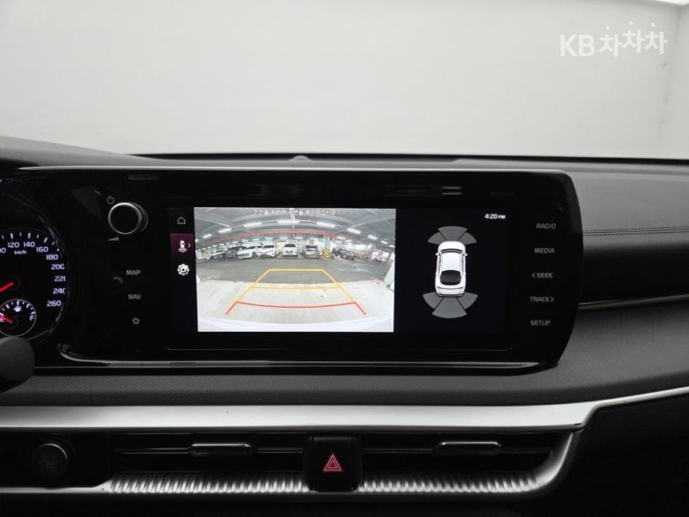 Kia K5 3rd Gen2.0 Gasoline Prestige - 20