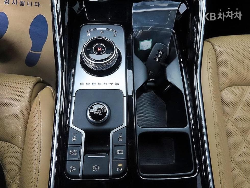 Киа Sorento 4-то поколение2.2 Дизел 2WD Signature - 10
