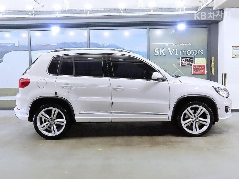 Volkswagen Нов Tiguan2.0 Турбо Дизел Инжекция R-라Местен 5N - 3