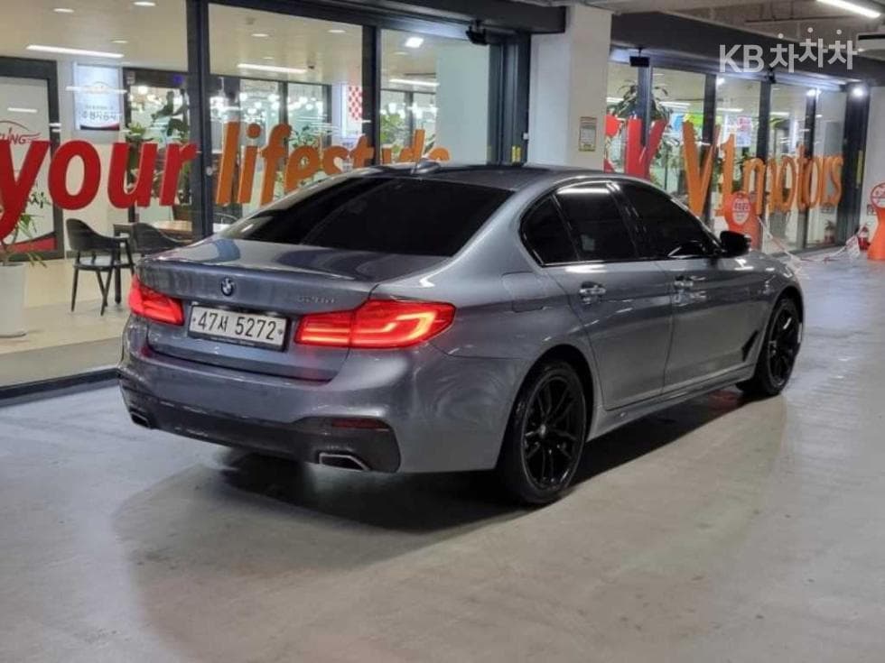 BMW 올New5 Series (G30)520d M Sport Plus - 4