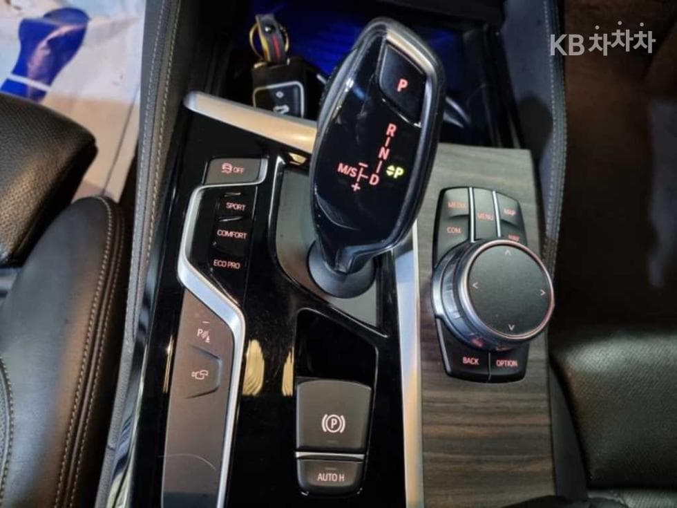 BMW 올New5 Series (G30)520d M Sport Plus - 12