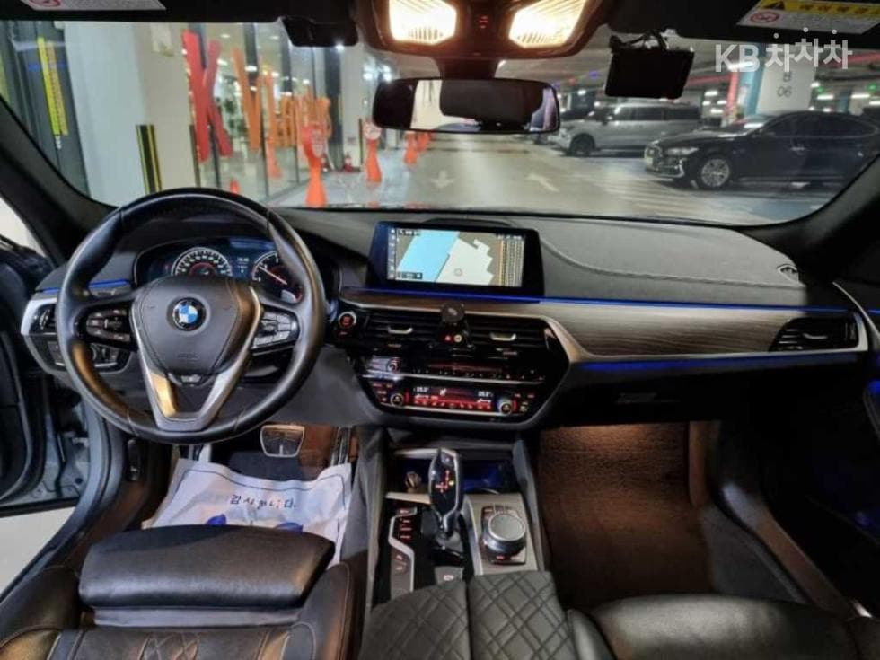 BMW 올New5 Series (G30)520d M Sport Plus - 13