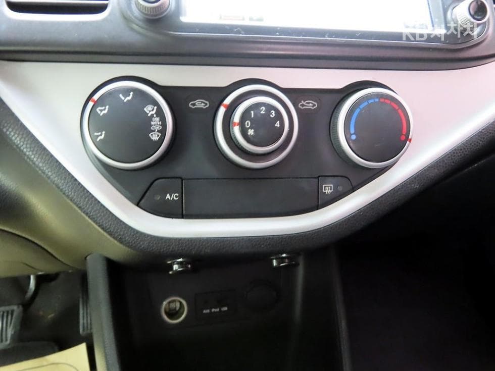 Kia all new Morning / PicantoDeluxe Trendy - 10
