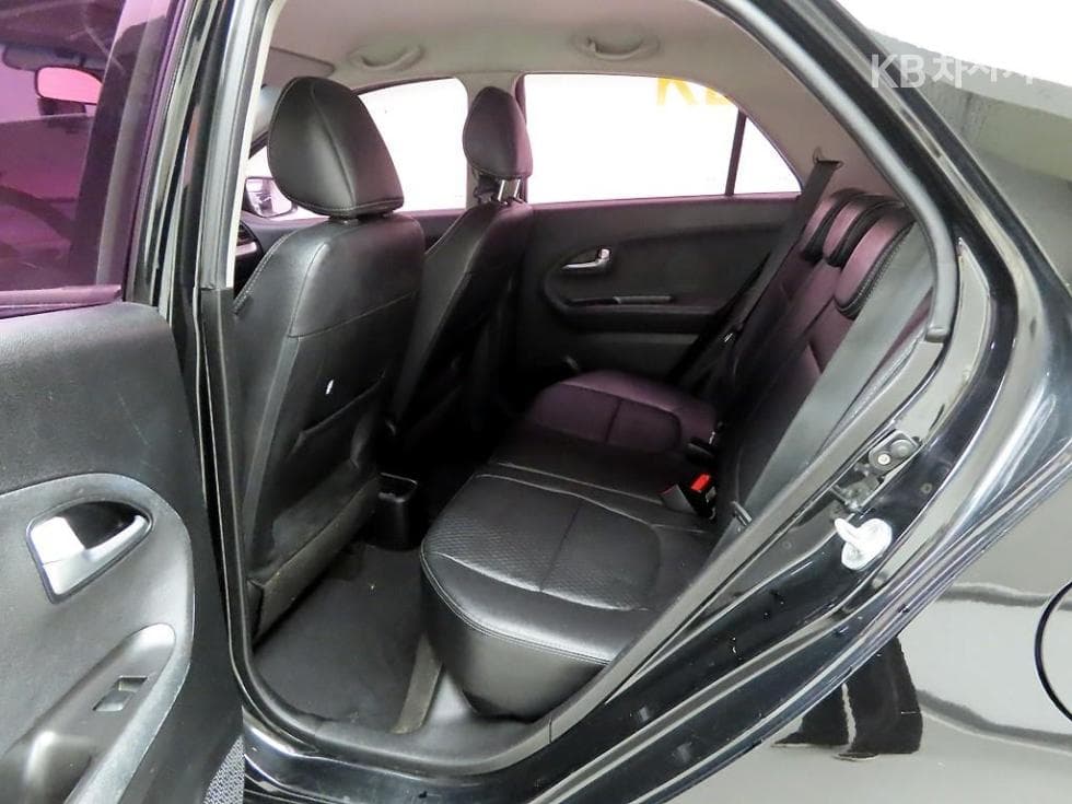 Kia all new Morning / PicantoDeluxe Trendy - 14