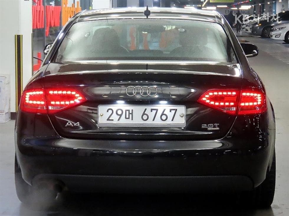 Audi NEW A42.0 TFSI 콰트로 B8 - 5