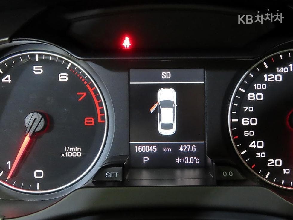 Audi NEW A42.0 TFSI 콰트로 B8 - 9