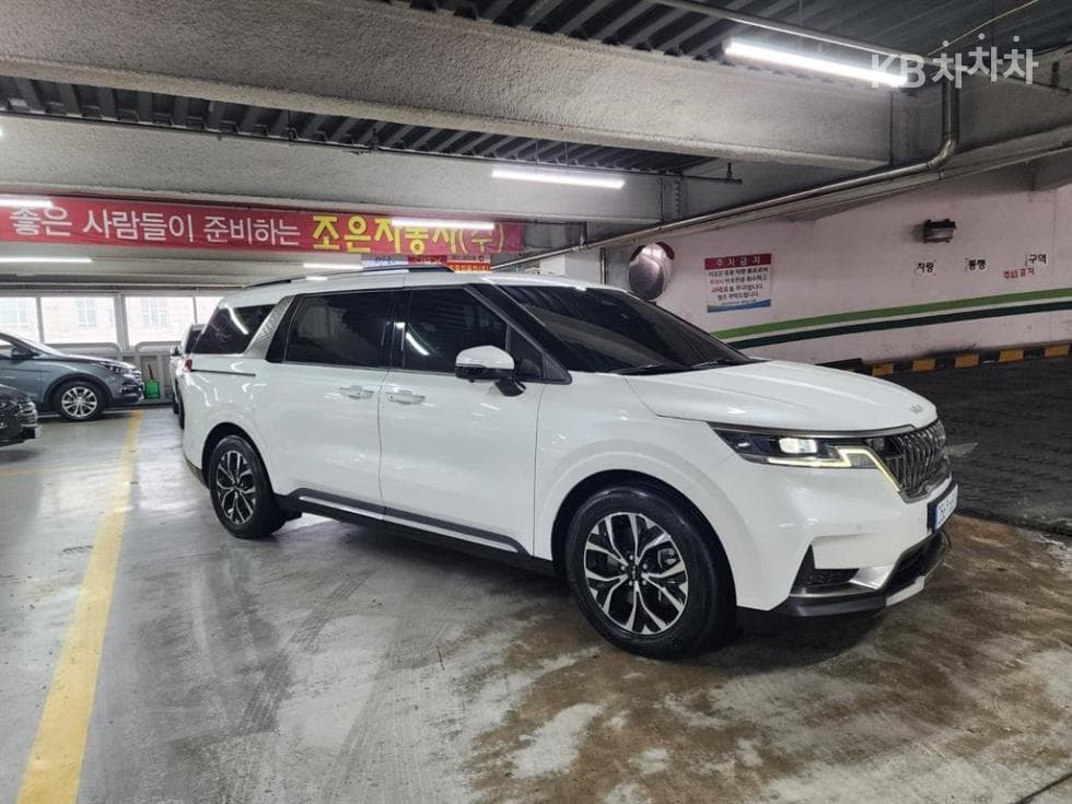 Киа Канивал 4-то поколениеD2.2 9-местен Noblesse - 4