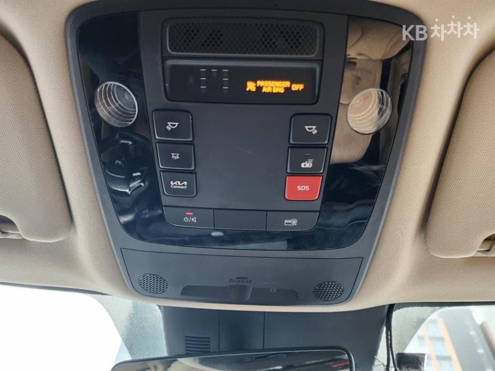 Киа Канивал 4-то поколениеD2.2 9-местен Noblesse - 16