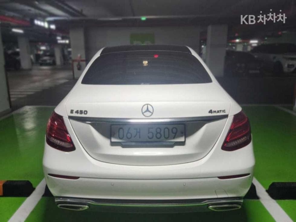 Mercedes-Benz E-Клас (W213)E450 4MATIC EXCLUSIVE - 2
