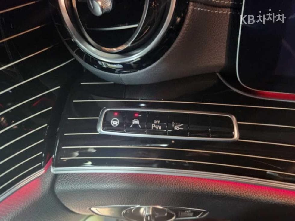 Mercedes-Benz E-Клас (W213)E450 4MATIC EXCLUSIVE - 5