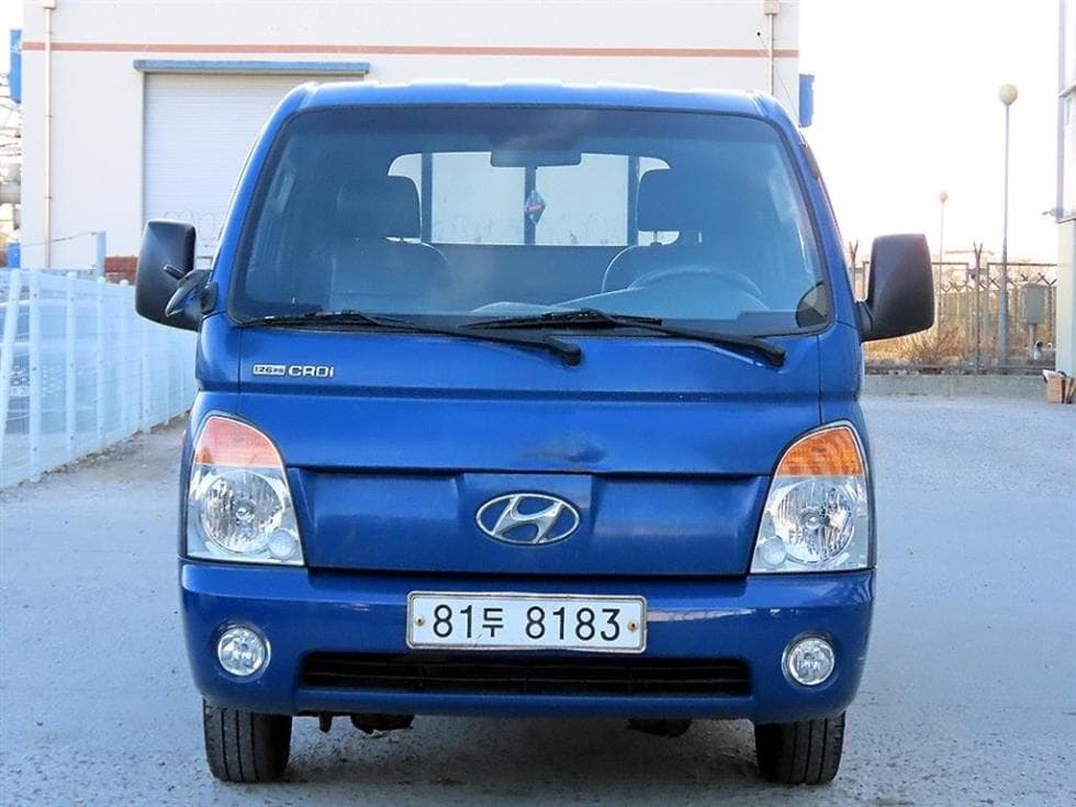 Hyundai Porter 2Extra Long Super Cab CRDi DLX Standard