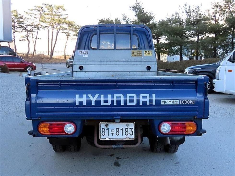 Hyundai Porter 2Extra Long Super Cab CRDi DLX Standard - 4
