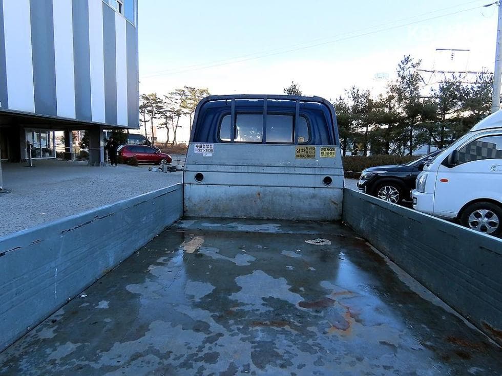 Hyundai Porter 2Extra Long Super Cab CRDi DLX Standard - 5