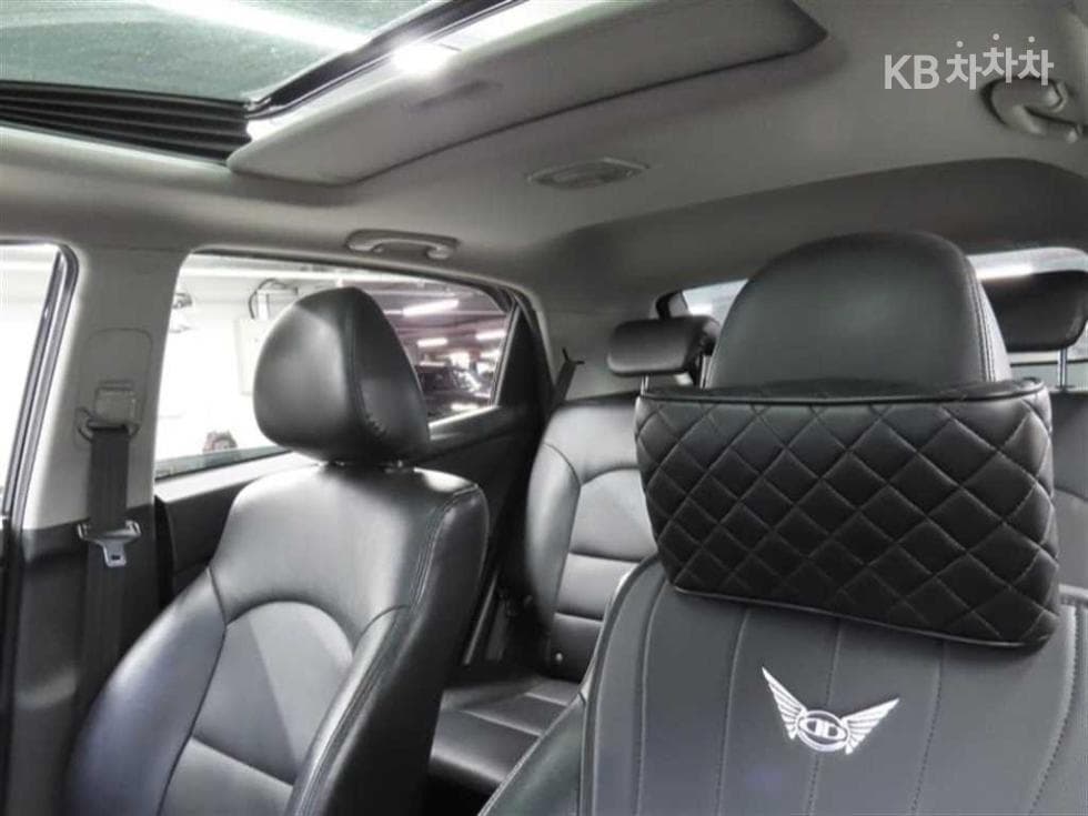 KG Mobility New코란도 C2.0 어드벤처 60th 에디션 2WD - 16