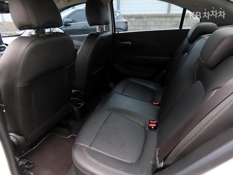 GM Korea Chevrolet 아베오1.4 Turbo L Star - 6