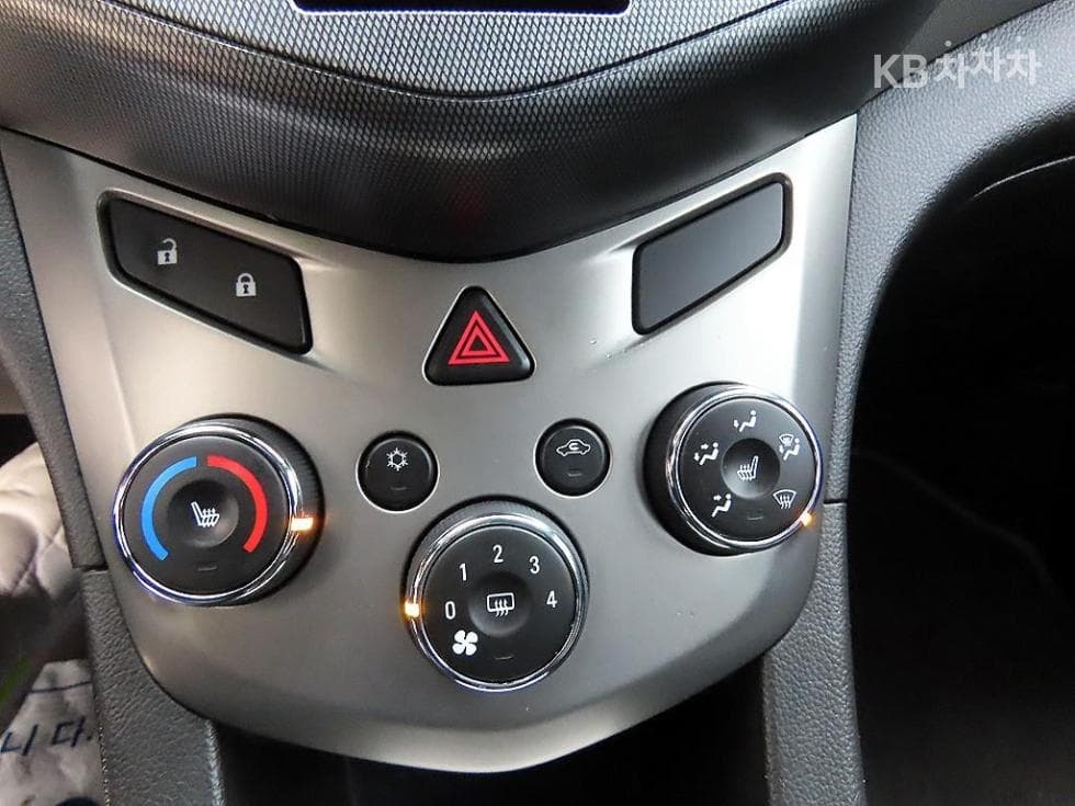 GM Korea Chevrolet 아베오1.4 Turbo L Star - 15