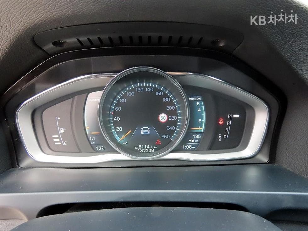 Volvo S60T5 Второ поколение - 9