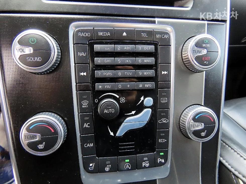 Volvo S60T5 Второ поколение - 15