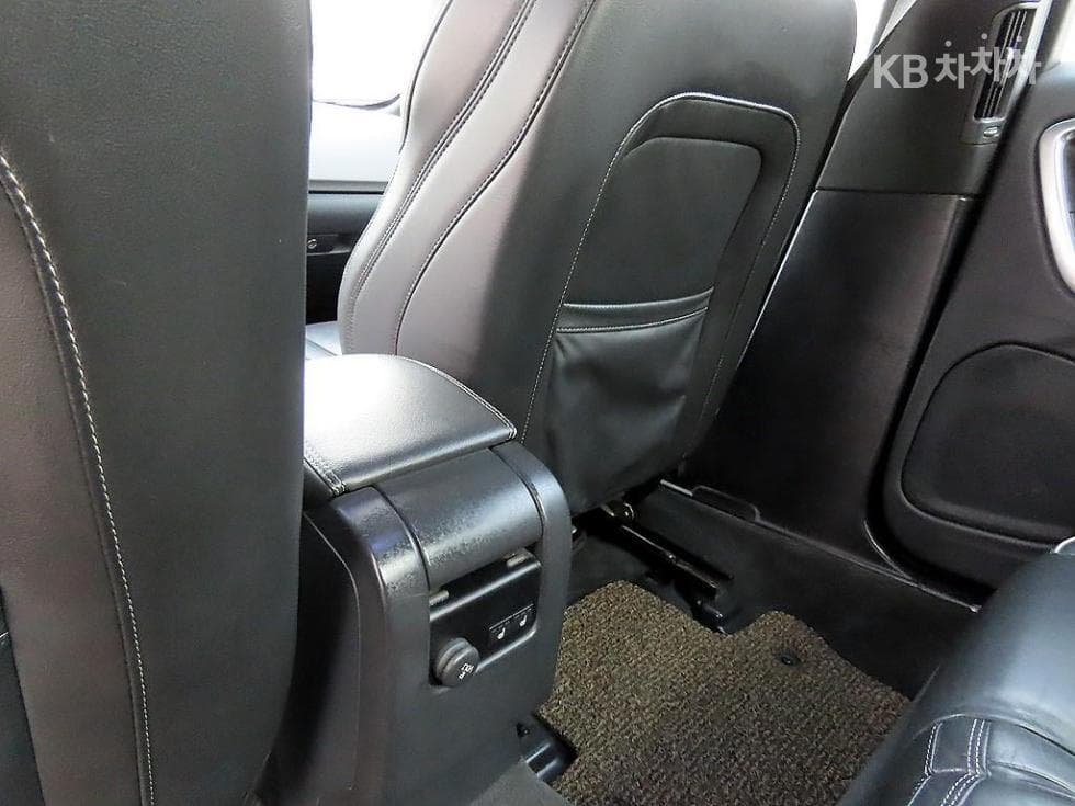 Volvo S60T5 Второ поколение - 17