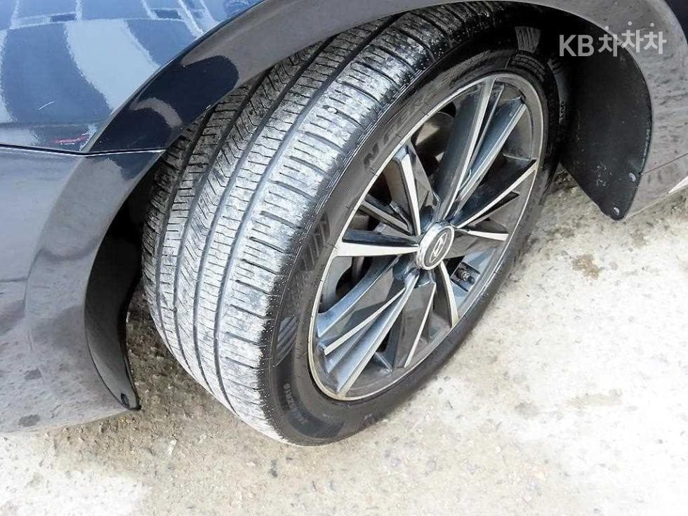 Hyundai The New (facelift) Grandeur (Azera)3.3 Exclusive - 19