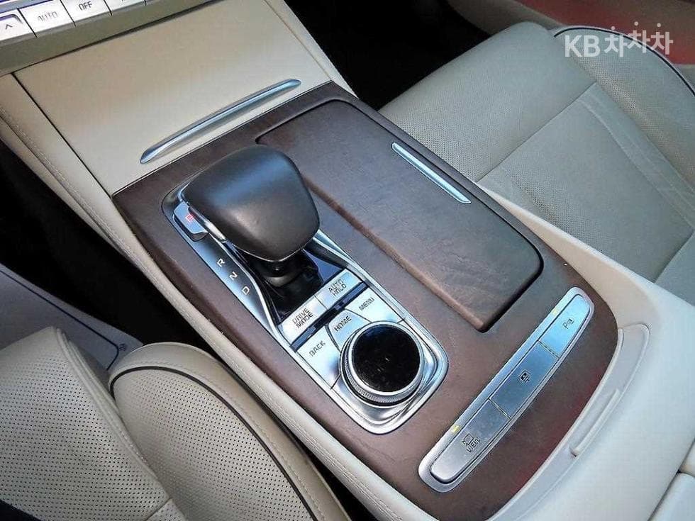 Kia 더 K93.8 GDI AWD 그랜드 플래티넘 - 11