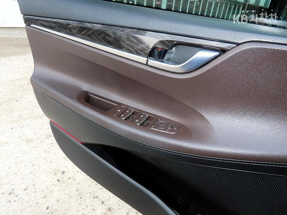 Hyundai Grandeur (Azera)IGDiesel 2.2 Premium Standard - 12