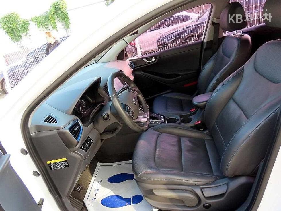 Hyundai IONIQ (Original Model)N - 5