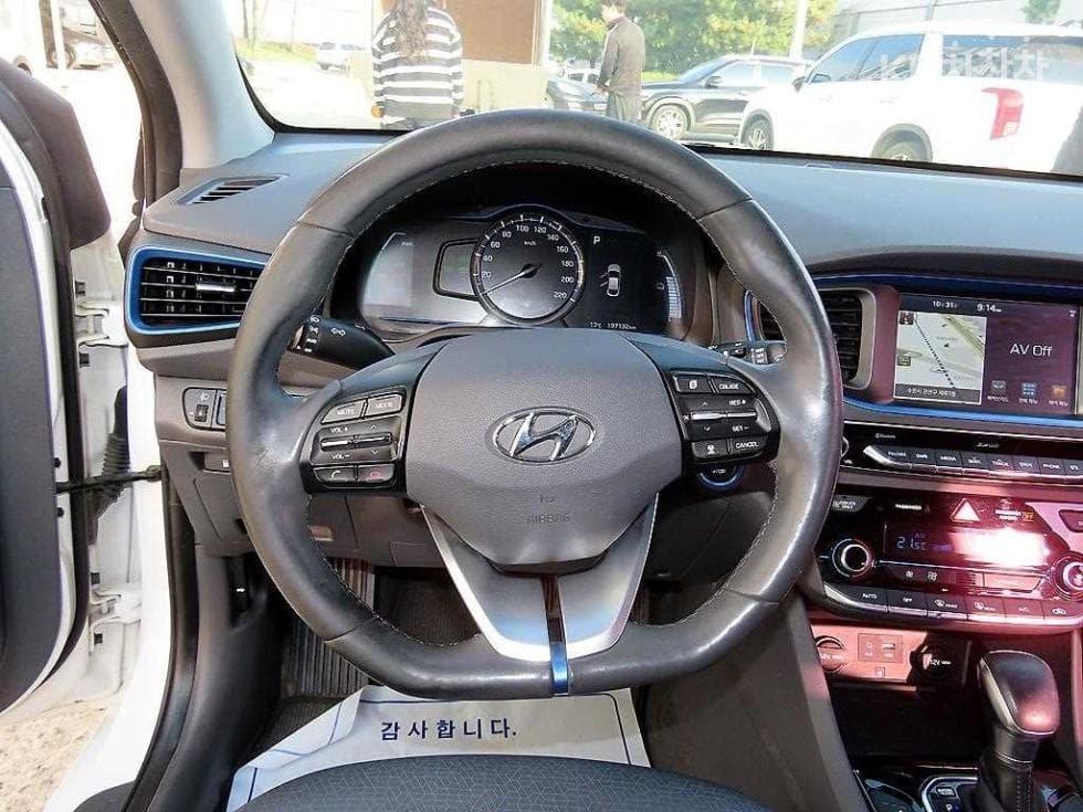Hyundai IONIQ (Original Model)N - 8