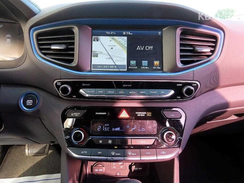 Hyundai IONIQ (Original Model)N - 13