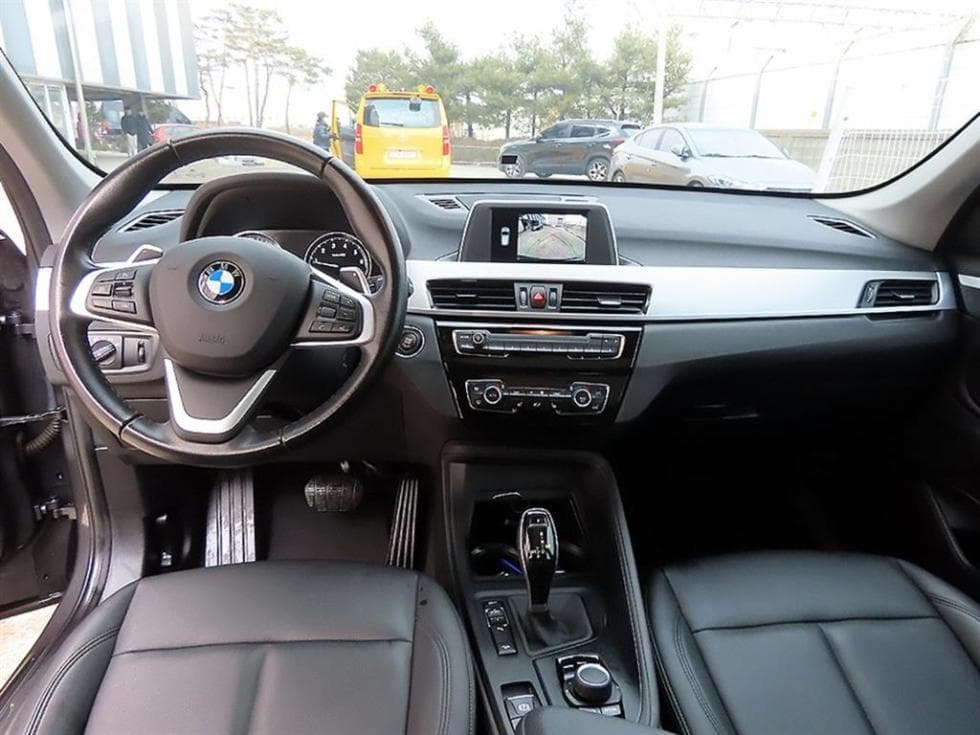BMW X1 (F48)xDrive 20i xLine - 7