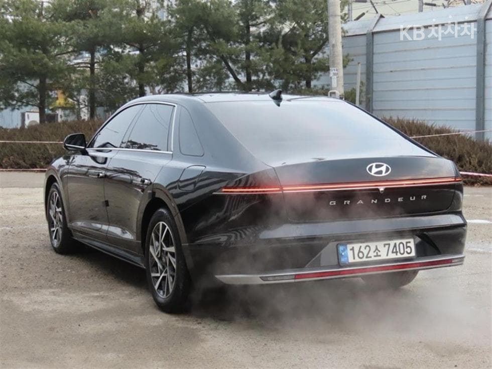 Хюндай Ди Всеново Grandeur (Azera)2.5L бензин 2WD Premium - 3