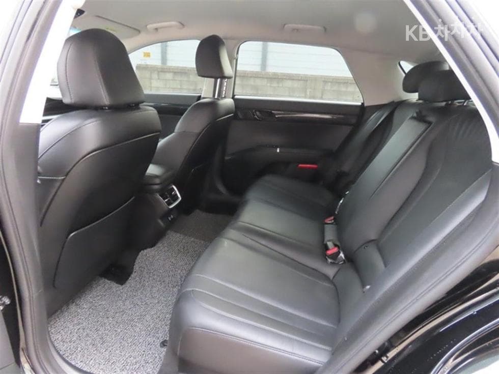 Хюндай Ди Всеново Grandeur (Azera)2.5L бензин 2WD Premium - 8